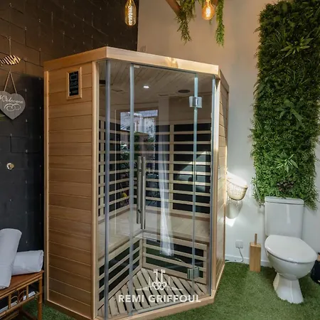 Сasa de vacaciones Le De Lou Hot Tub Sauna&private Patio 2 Guests *