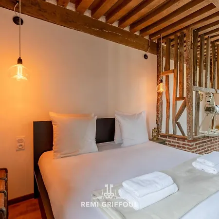 Le De Lou Hot Tub Sauna&private Patio 2 Guests * Honfleur