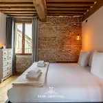 Hébergement de vacances Le De Lou Hot Tub Sauna&private Patio 2 Guests *