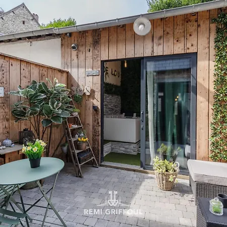 Holiday home Le De Lou Hot Tub Sauna & Private Patio 2 Guests *