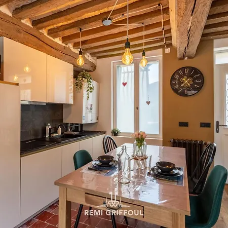 Holiday home Le De Lou Hot Tub Sauna & Private Patio 2 Guests Honfleur