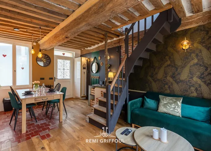 度假居 Le De Lou Hot Tub Sauna & Private Patio 2 Guests