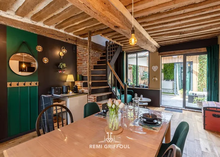 度假居 Le De Lou Hot Tub Sauna & Private Patio 2 Guests